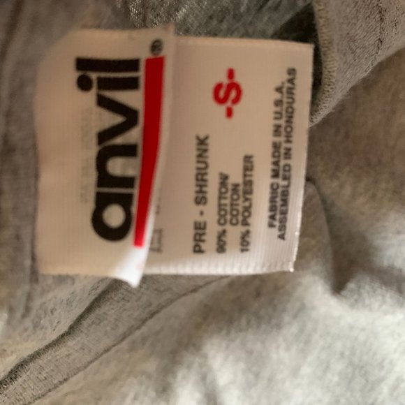 hershey's grey t-shirt - Picture 4 of 4